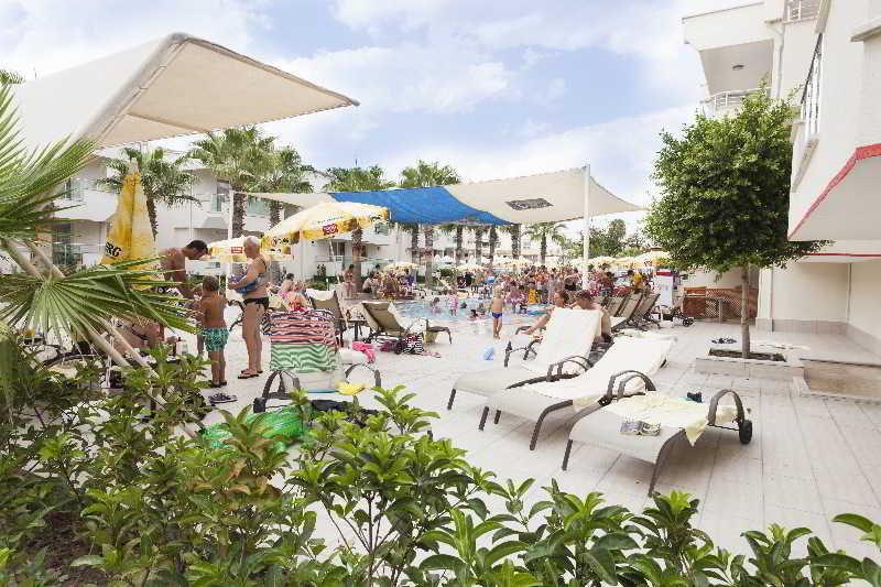 Hotel Dream Family Club Side Exterior foto
